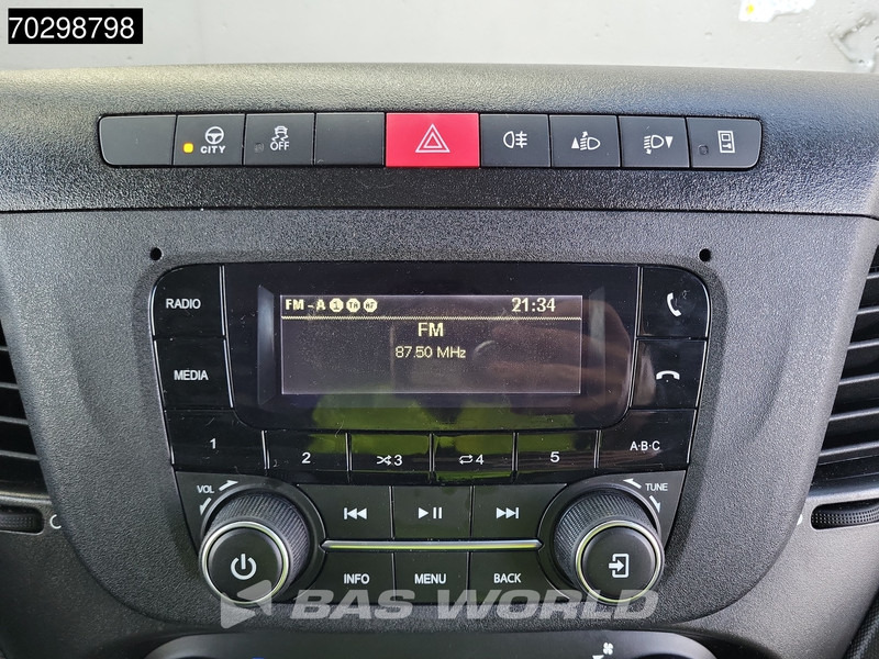 Фургон с закрытым кузовом Iveco Daily 35C16 Laadklep Dubbellucht Bakwagen 160PK Airco Euro6 Meubelbak Koffer Airco: фото 12 Фургон с закрытым кузовом Iveco Daily 35C16 Laadklep Dubbellucht Bakwagen 160PK Airco Euro6 Meubelbak Koffer Airco: фото 12