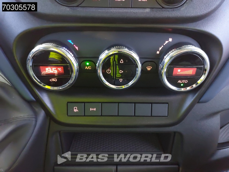 Малотоннажный бортовой грузовик Iveco Daily 35C18 3.0L Automaat Dubbel Cabine Open Laadbak Dubbellucht LED Airco Cruise Euro6 Pritsche Pickup Airco Cruise control: фото 16 Малотоннажный бортовой грузовик Iveco Daily 35C18 3.0L Automaat Dubbel Cabine Open Laadbak Dubbellucht LED Airco Cruise Euro6 Pritsche Pickup Airco Cruise control: фото 16