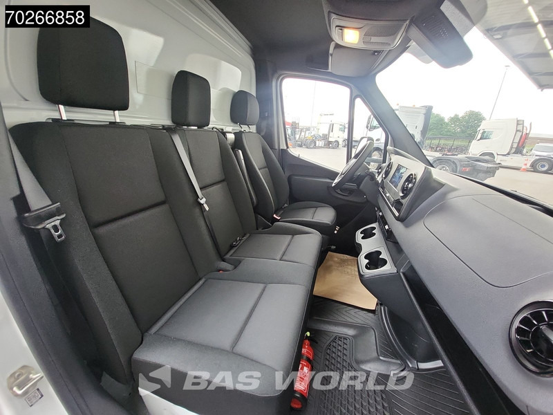 Фургон-рефрижератор Mercedes-Benz Sprinter 315 CDI Koelwagen Achterdeuren Thermo King C-250 Airco MBUX CarPlay Koel Koeler Kühl Kühler Kühlwagen Kühlkoffer 17m3 Airco: фото 10 Фургон-рефрижератор Mercedes-Benz Sprinter 315 CDI Koelwagen Achterdeuren Thermo King C-250 Airco MBUX CarPlay Koel Koeler Kühl Kühler Kühlwagen Kühlkoffer 17m3 Airco: фото 10