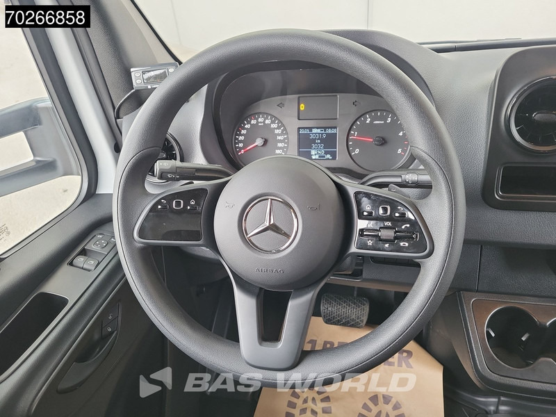 Фургон-рефрижератор Mercedes-Benz Sprinter 315 CDI Koelwagen Achterdeuren Thermo King C-250 Airco MBUX CarPlay Koel Koeler Kühl Kühler Kühlwagen Kühlkoffer 17m3 Airco: фото 15 Фургон-рефрижератор Mercedes-Benz Sprinter 315 CDI Koelwagen Achterdeuren Thermo King C-250 Airco MBUX CarPlay Koel Koeler Kühl Kühler Kühlwagen Kühlkoffer 17m3 Airco: фото 15