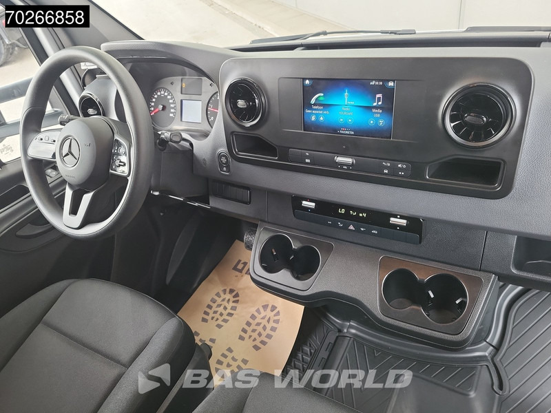Фургон-рефрижератор Mercedes-Benz Sprinter 315 CDI Koelwagen Achterdeuren Thermo King C-250 Airco MBUX CarPlay Koel Koeler Kühl Kühler Kühlwagen Kühlkoffer 17m3 Airco: фото 8 Фургон-рефрижератор Mercedes-Benz Sprinter 315 CDI Koelwagen Achterdeuren Thermo King C-250 Airco MBUX CarPlay Koel Koeler Kühl Kühler Kühlwagen Kühlkoffer 17m3 Airco: фото 8