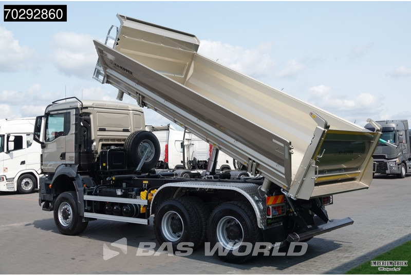 MAN TGS 33.480 TGS 6X6 6x6 3-Way Kipper Big-Axle Euro 6 - Самосвал: фото 2 MAN TGS 33.480 TGS 6X6 6x6 3-Way Kipper Big-Axle Euro 6 - Самосвал: фото 2
