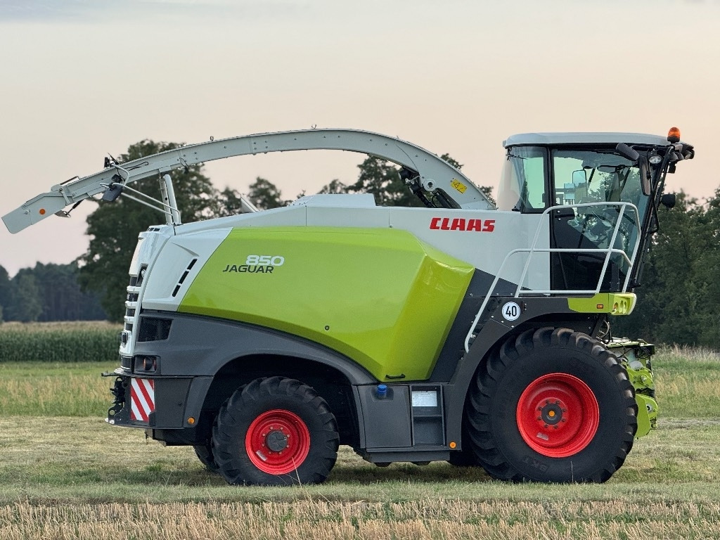 Claas Jaguar 850 Allrad - Кормоуборочный комбайн: фото 4 Claas Jaguar 850 Allrad - Кормоуборочный комбайн: фото 4