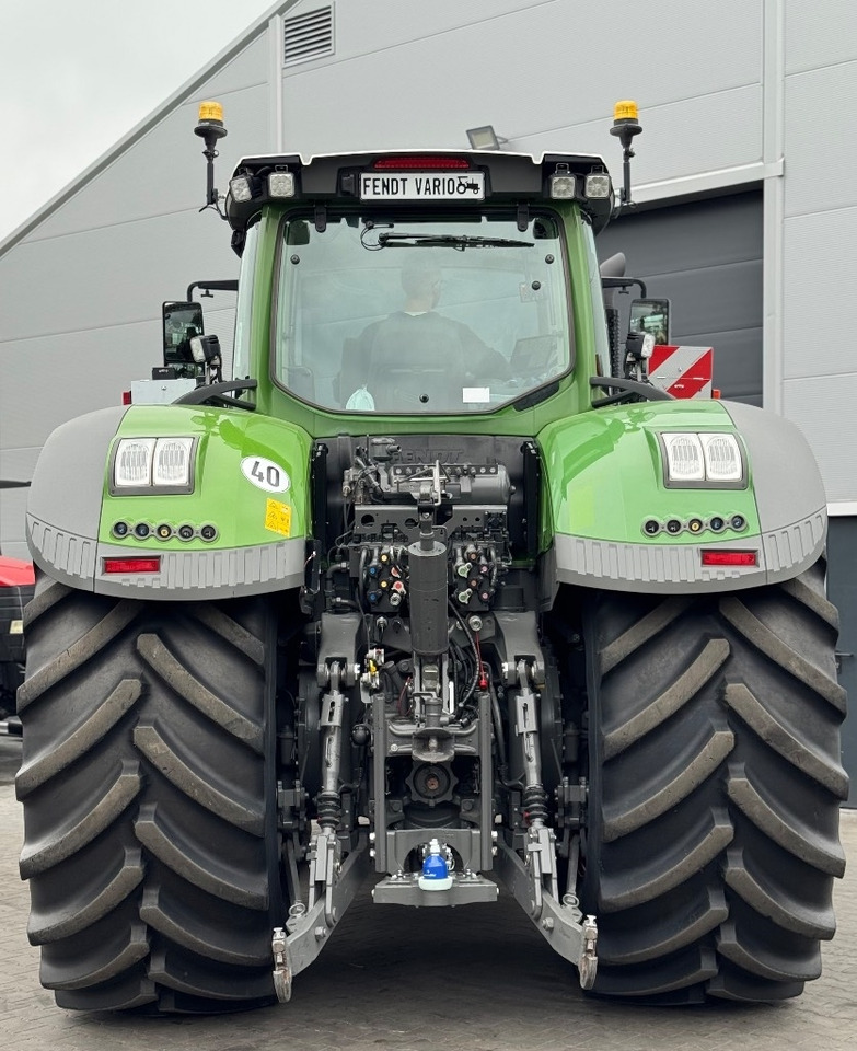 Трактор Fendt 1050: фото 7