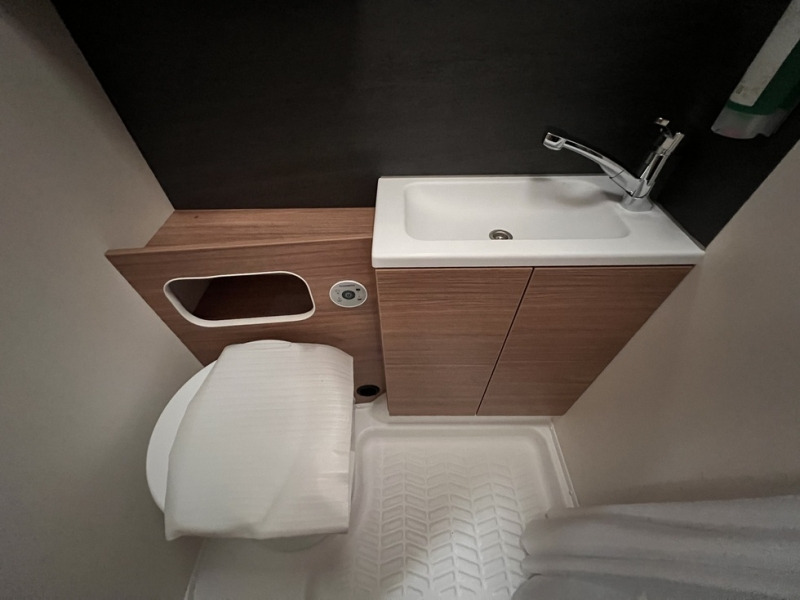 Новый Прицеп дача Weinsberg CaraOne 480 QDK: фото 10 Новый Прицеп дача Weinsberg CaraOne 480 QDK: фото 10