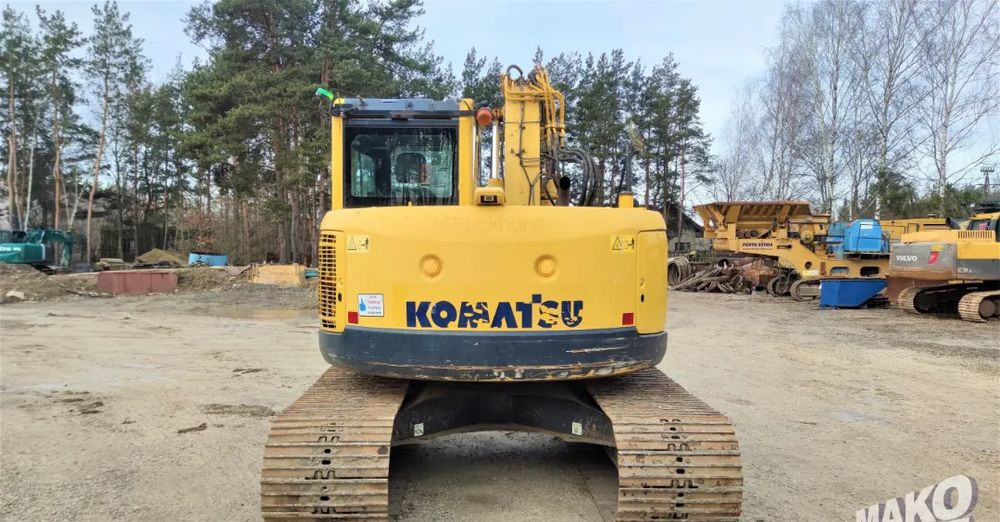 Komatsu PC138 US-8 - Гусеничный экскаватор: фото 3 Komatsu PC138 US-8 - Гусеничный экскаватор: фото 3