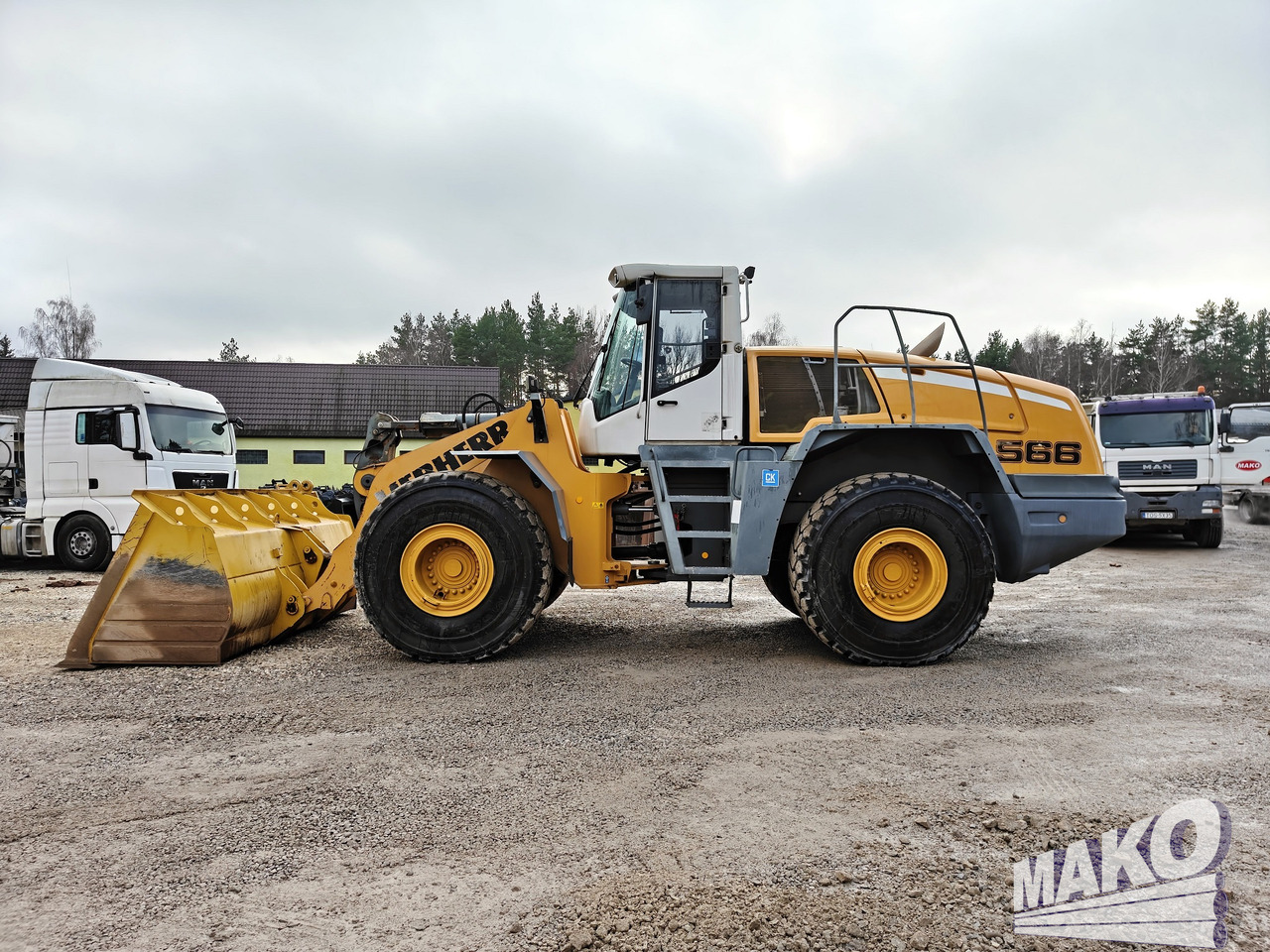 Liebherr L566 - Колёсный погрузчик: фото 2 Liebherr L566 - Колёсный погрузчик: фото 2