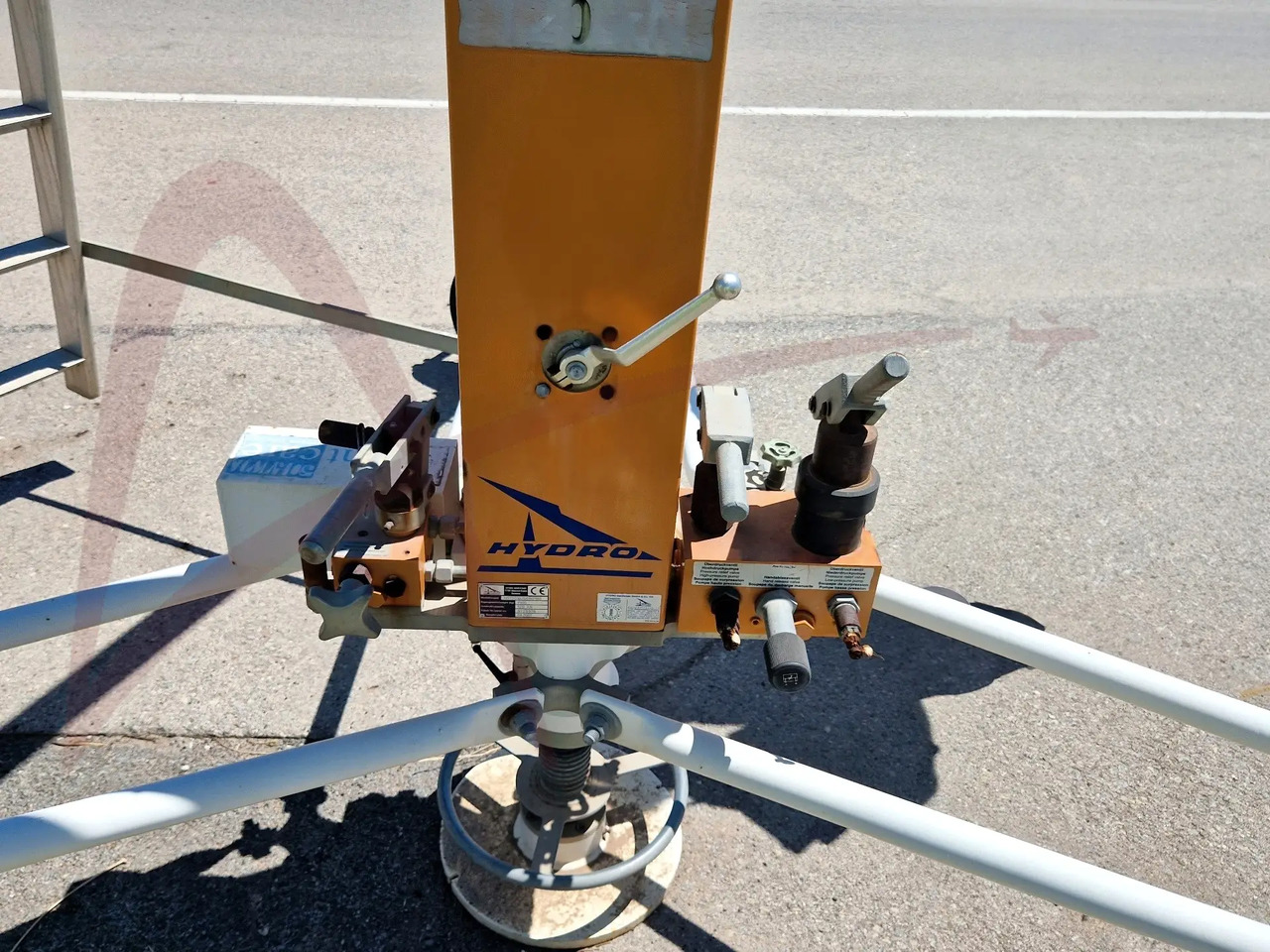 HYDRO HS120 - Аэродромная техника: фото 3 HYDRO HS120 - Аэродромная техника: фото 3