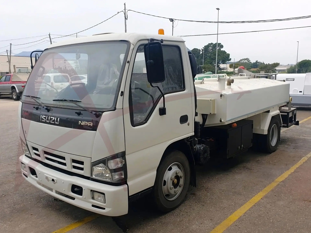 DENGE LT-01 - Машина для обслуживания туалетных отсеков: фото 1 DENGE LT-01 - Машина для обслуживания туалетных отсеков: фото 1