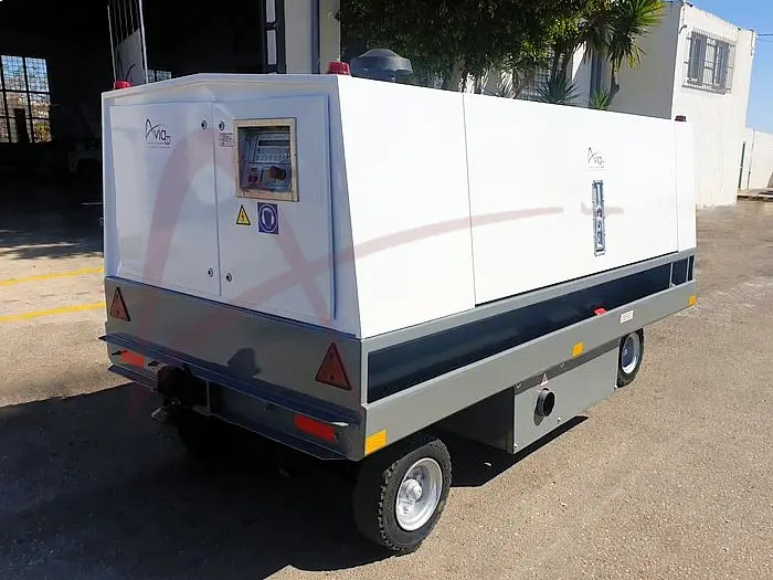 HITZINGER 140MDE18 - Аэродромный источник питания: фото 1 HITZINGER 140MDE18 - Аэродромный источник питания: фото 1