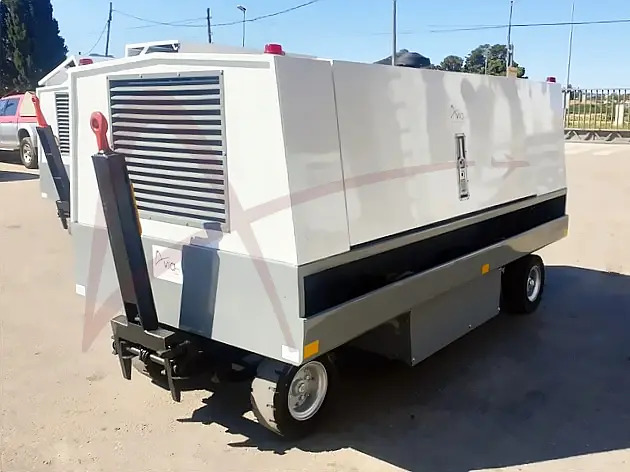 HITZINGER 140MDE18 - Аэродромный источник питания: фото 3 HITZINGER 140MDE18 - Аэродромный источник питания: фото 3