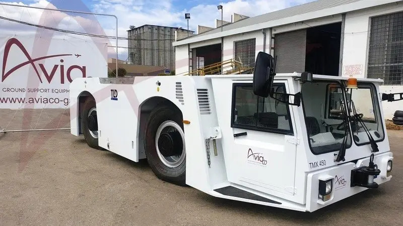 TLD TMX-450 - Аэродромный тягач: фото 1 TLD TMX-450 - Аэродромный тягач: фото 1