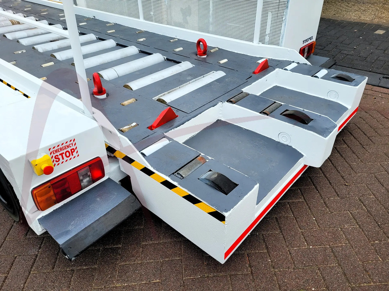 TREPEL CCL35/35 - Перегружатель контейнеров и паллет: фото 5 TREPEL CCL35/35 - Перегружатель контейнеров и паллет: фото 5