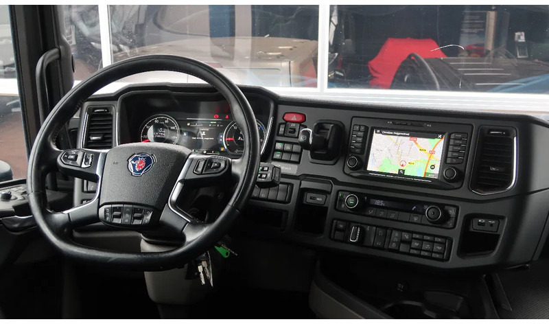 Scania R500 NGS 6x2/4 NB RETARDER/ FULL AIR/ SLIDE DISH/ DIFF-LOCK/ ACC - Тягач: фото 2 Scania R500 NGS 6x2/4 NB RETARDER/ FULL AIR/ SLIDE DISH/ DIFF-LOCK/ ACC - Тягач: фото 2