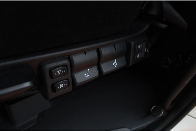 Тягач Scania S450 NGS RETARDER/ 2X TANK/ ACC/ PARK CLIMA/ DIFF LOCK: фото 11