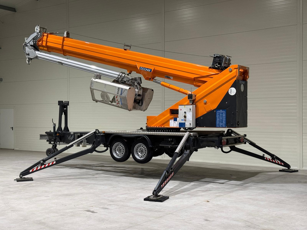 Bocker AHK 34/1800 - Мини-кран: фото 3 Bocker AHK 34/1800 - Мини-кран: фото 3