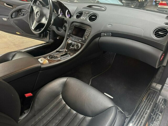 MERCEDES-BENZ SL 280 R 230 Mercedes-Scheckheft perfekt!... - Кабриолет: фото 4 MERCEDES-BENZ SL 280 R 230 Mercedes-Scheckheft perfekt!... - Кабриолет: фото 4