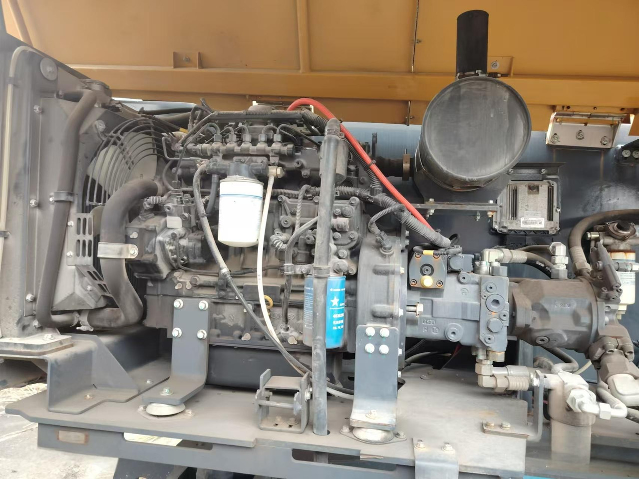 XCMG Official 2024 Year XGS24 Second Hand Self Propelled Aerial Work Platform In Good Condition - Телескопический подъемник: фото 4 XCMG Official 2024 Year XGS24 Second Hand Self Propelled Aerial Work Platform In Good Condition - Телескопический подъемник: фото 4