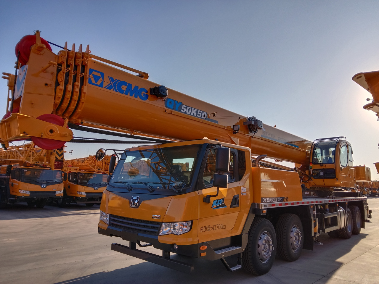 XCMG Official QY50K5D_2 Used Mobile Hydraulic Crane 50Ton Hydraulic Lifting Crane Hot Sale - Мобильный кран: фото 2 XCMG Official QY50K5D_2 Used Mobile Hydraulic Crane 50Ton Hydraulic Lifting Crane Hot Sale - Мобильный кран: фото 2
