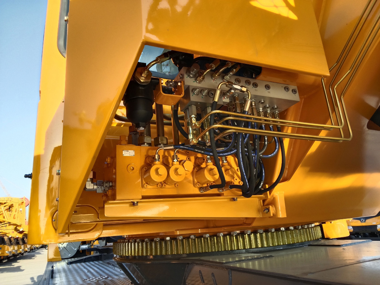 XCMG Official QY50K5D_2 Used Mobile Hydraulic Crane 50Ton Hydraulic Lifting Crane Hot Sale - Мобильный кран: фото 4 XCMG Official QY50K5D_2 Used Mobile Hydraulic Crane 50Ton Hydraulic Lifting Crane Hot Sale - Мобильный кран: фото 4