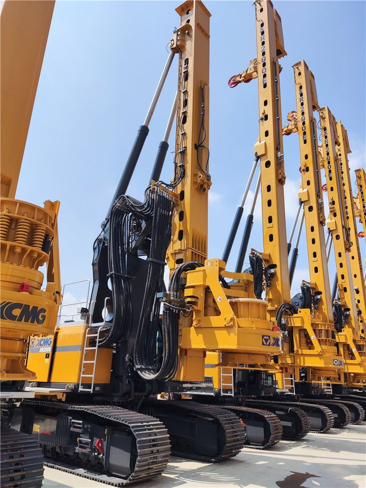 XCMG Official Xr280e Hydraulic Rotary Table Drill Rig Used Drilling Rig Machine for Sale - Буровая машина: фото 2 XCMG Official Xr280e Hydraulic Rotary Table Drill Rig Used Drilling Rig Machine for Sale - Буровая машина: фото 2