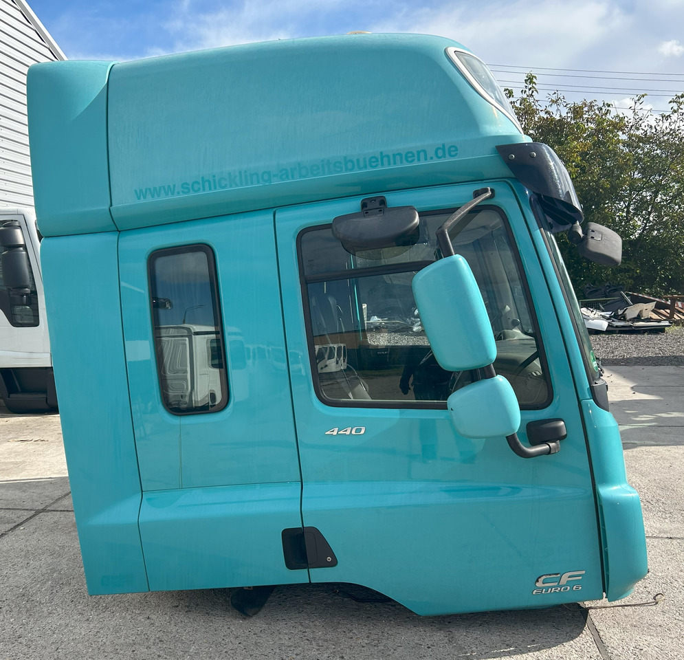 DAF CF EURO 6 SPACE CAB - Кабина: фото 3 DAF CF EURO 6 SPACE CAB - Кабина: фото 3