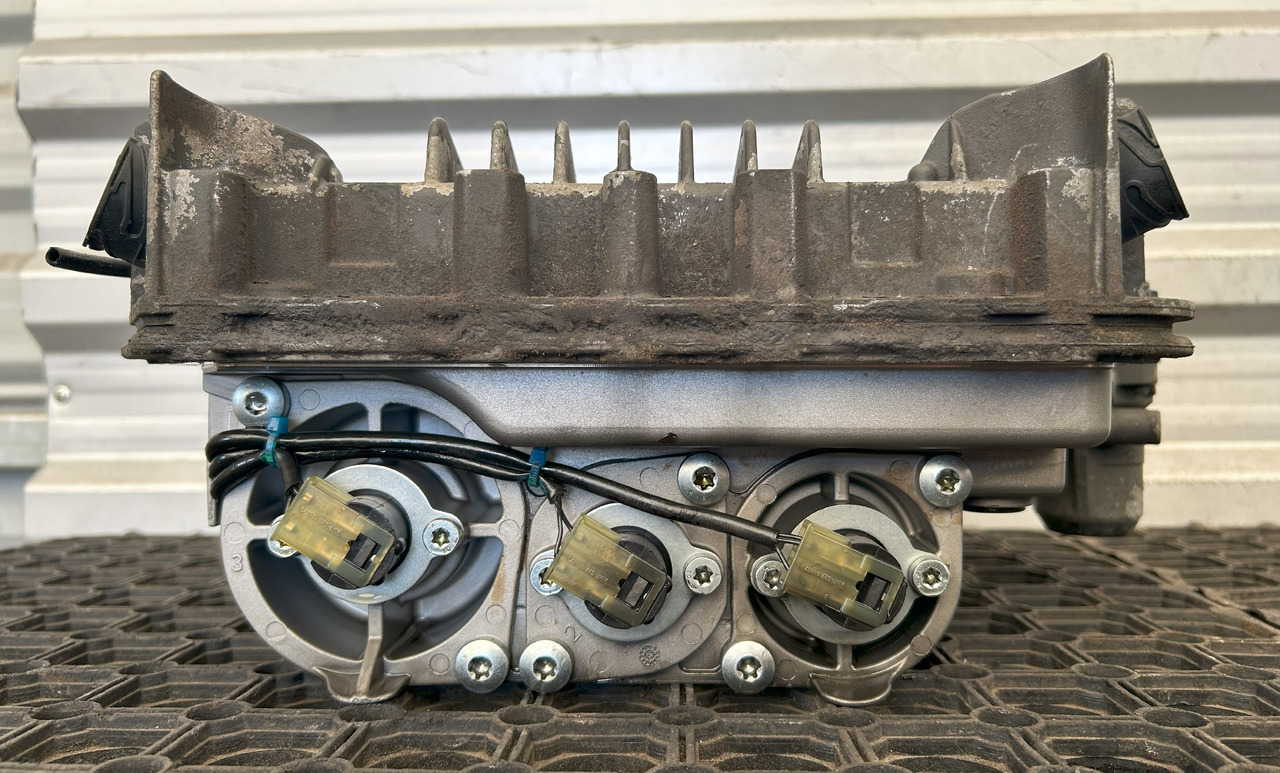 DAF CF EURO 6 ZF ASTRONIC MODULATOR SELECTOR - Блок управления для Грузовиков: фото 4 DAF CF EURO 6 ZF ASTRONIC MODULATOR SELECTOR - Блок управления для Грузовиков: фото 4