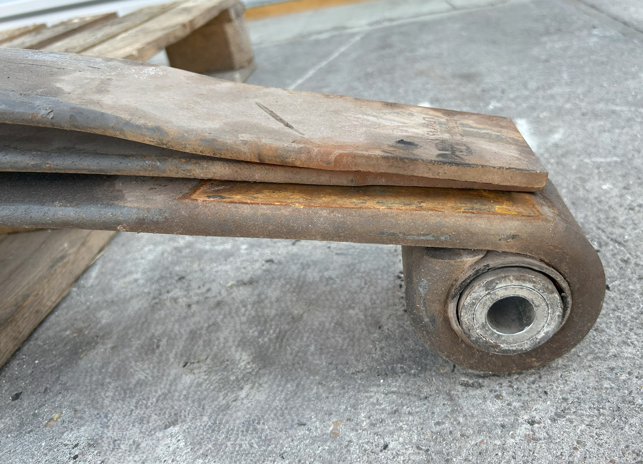 MERCEDES-BENZ 3-LEAF SPRING FRONT FOR MERCEDES AROCS MP4 - Рессорная подвеска: фото 2 MERCEDES-BENZ 3-LEAF SPRING FRONT FOR MERCEDES AROCS MP4 - Рессорная подвеска: фото 2