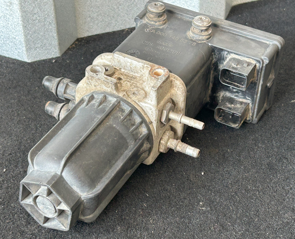 MERCEDES-BENZ ACTROS MP4 ADBLUE PUMP - Выхлопная система для Грузовиков: фото 5 MERCEDES-BENZ ACTROS MP4 ADBLUE PUMP - Выхлопная система для Грузовиков: фото 5