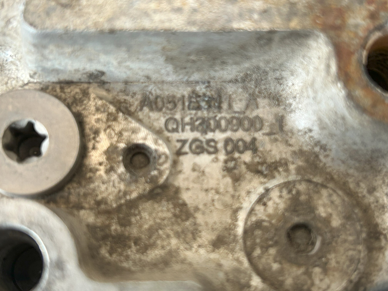 MERCEDES-BENZ ACTROS MP4 ADBLUE PUMP - Выхлопная система для Грузовиков: фото 4 MERCEDES-BENZ ACTROS MP4 ADBLUE PUMP - Выхлопная система для Грузовиков: фото 4