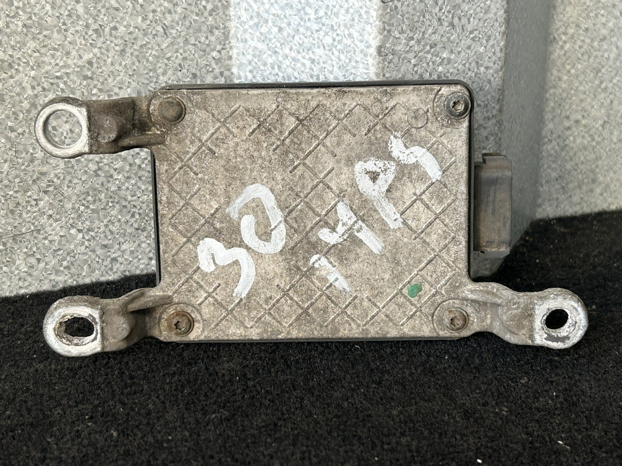 MERCEDES-BENZ RADAR DISTRONIC ACTROS MP4 - Блок управления: фото 4 MERCEDES-BENZ RADAR DISTRONIC ACTROS MP4 - Блок управления: фото 4