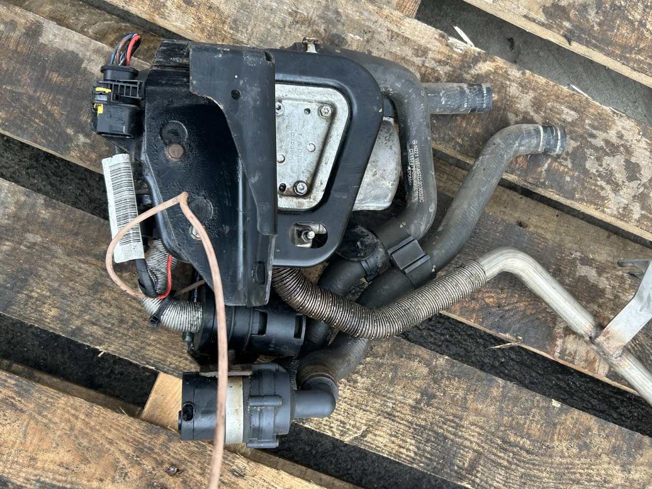 MERCEDES-BENZ Webasto TP50 ACTROS MP4 - Отопление/ Вентиляция для Грузовиков: фото 4 MERCEDES-BENZ Webasto TP50 ACTROS MP4 - Отопление/ Вентиляция для Грузовиков: фото 4