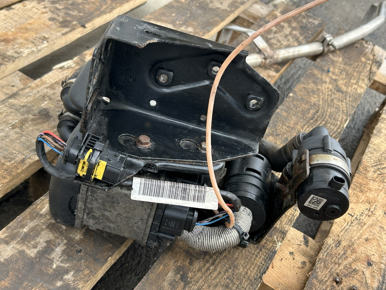 MERCEDES-BENZ Webasto TP50 ACTROS MP4 - Отопление/ Вентиляция для Грузовиков: фото 5 MERCEDES-BENZ Webasto TP50 ACTROS MP4 - Отопление/ Вентиляция для Грузовиков: фото 5