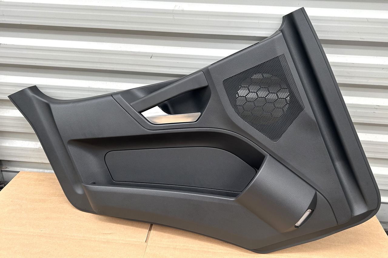 MERCEDES UPHOLSTERY DOOR LEFT SIDE AROCS ACTROS MP4 MP5 - Дверь и запчасти: фото 1 MERCEDES UPHOLSTERY DOOR LEFT SIDE AROCS ACTROS MP4 MP5 - Дверь и запчасти: фото 1