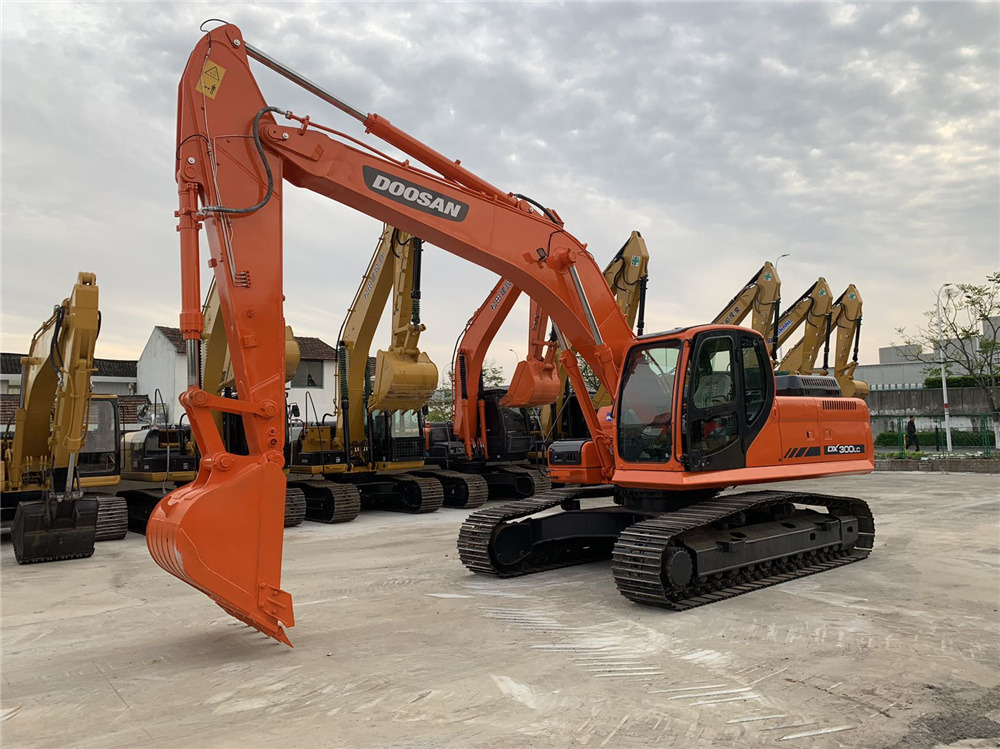 Doosan Used Doosan DX140 Excavator for Sale – Durable Chassis, Great Price for Municipal Work - Гусеничный экскаватор: фото 4 Doosan Used Doosan DX140 Excavator for Sale – Durable Chassis, Great Price for Municipal Work - Гусеничный экскаватор: фото 4