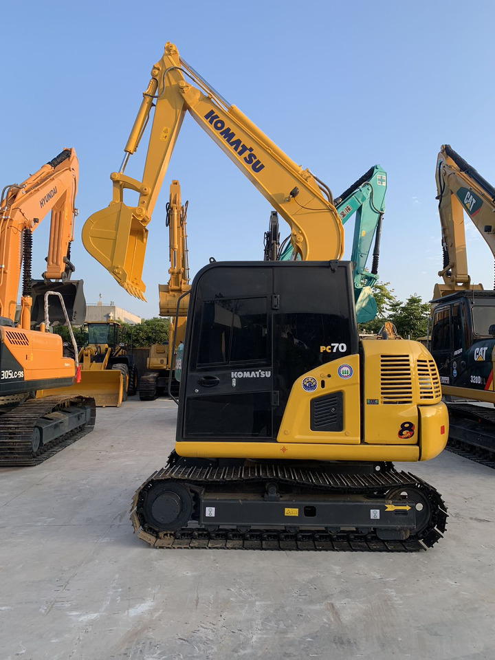 Komatsu Used Komatsu PC70-8 6.5 Ton Excavator – 66 HP, 0.39m³ Bucket, SAA4D95LE Engine, 4.1m Dig Depth, Fuel-Saving, Narrow Space Pro - Гусеничный экскаватор: фото 2 Komatsu Used Komatsu PC70-8 6.5 Ton Excavator – 66 HP, 0.39m³ Bucket, SAA4D95LE Engine, 4.1m Dig Depth, Fuel-Saving, Narrow Space Pro - Гусеничный экскаватор: фото 2