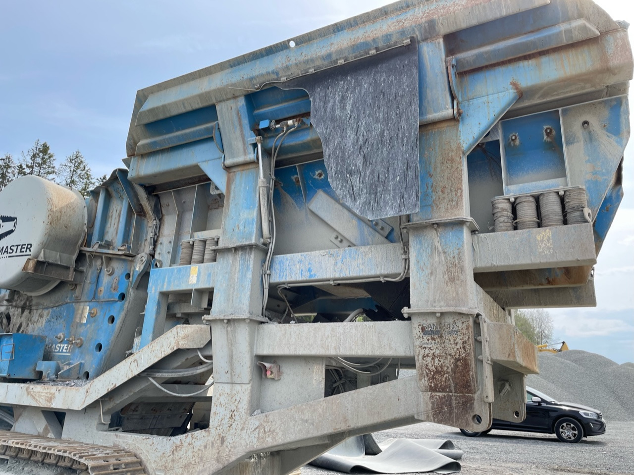 SANDVIK CM 1208 - Мобильная дробилка: фото 2 SANDVIK CM 1208 - Мобильная дробилка: фото 2