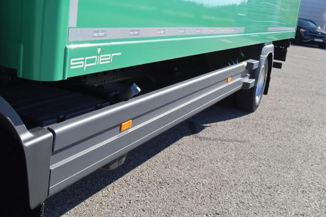 Mercedes-Benz Atego 1524L 2TO LBW - Грузовик с закрытым кузовом: фото 4 Mercedes-Benz Atego 1524L 2TO LBW - Грузовик с закрытым кузовом: фото 4