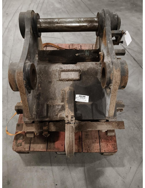 Liebherr CW45 - Сцепное устройство: фото 1 Liebherr CW45 - Сцепное устройство: фото 1