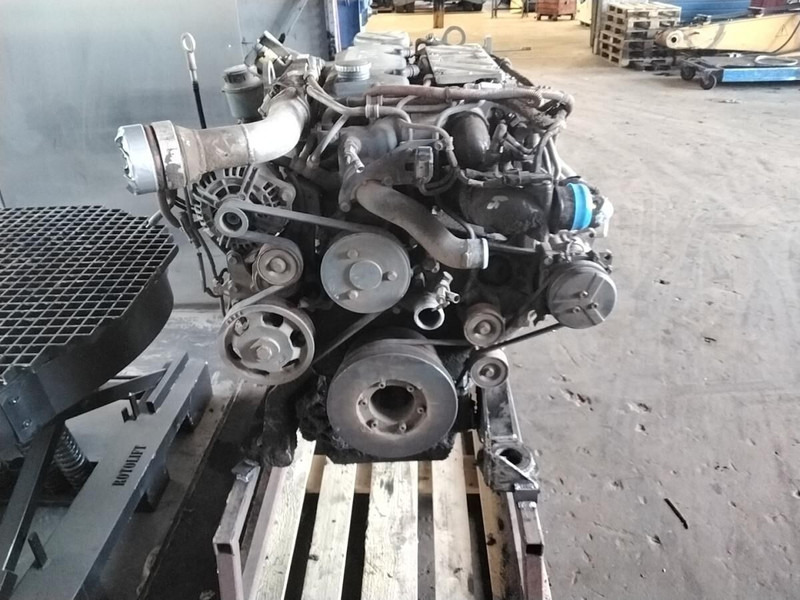 Liebherr D834 A7 - Двигатель: фото 2 Liebherr D834 A7 - Двигатель: фото 2