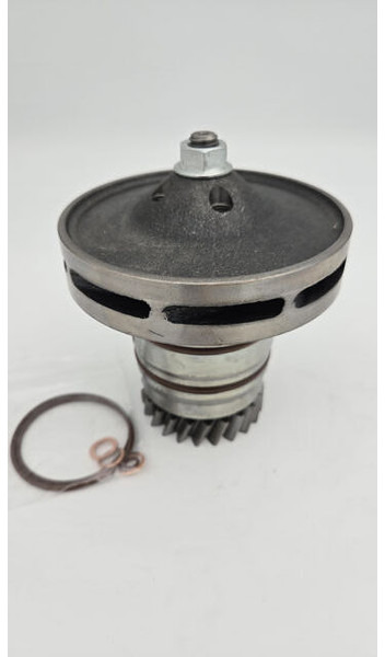 Liebherr D924 Waterpump aftermarket - Помпа: фото 1 Liebherr D924 Waterpump aftermarket - Помпа: фото 1