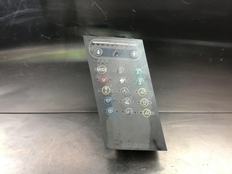 Liebherr Keyboard - Приборная панель: фото 2 Liebherr Keyboard - Приборная панель: фото 2