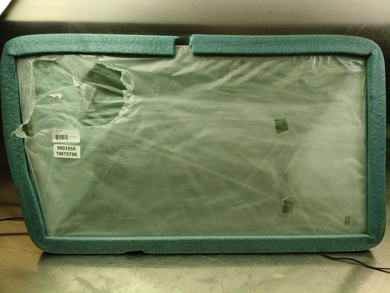 Liebherr - Стекло и запчасти: фото 1 Liebherr - Стекло и запчасти: фото 1