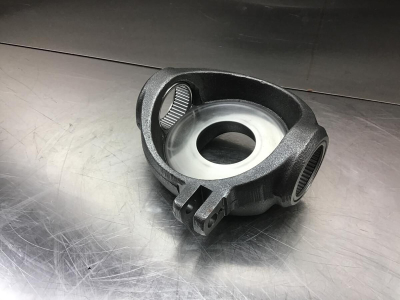 Liebherr R902 Li / A904 INDUSTRIAL / A902 Li - Поворотный кулак: фото 1 Liebherr R902 Li / A904 INDUSTRIAL / A902 Li - Поворотный кулак: фото 1