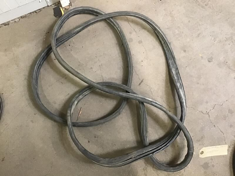 Liebherr R914HDSL / A904C Li / A904 INDUSTRIAL / A900C Li / A316 Li / A314 Li / A312 Li / A944C Li / A914C li / A934C Li / A924C Li / R90 - Кабина и интерьер: фото 1 Liebherr R914HDSL / A904C Li / A904 INDUSTRIAL / A900C Li / A316 Li / A314 Li / A312 Li / A944C Li / A914C li / A934C Li / A924C Li / R90 - Кабина и интерьер: фото 1