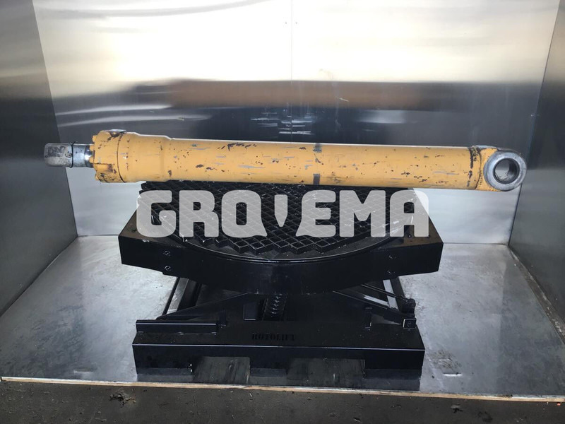 Liebherr R922 Li / R944 / R942 LI / R944B - Гидравлический цилиндр: фото 2 Liebherr R922 Li / R944 / R942 LI / R944B - Гидравлический цилиндр: фото 2