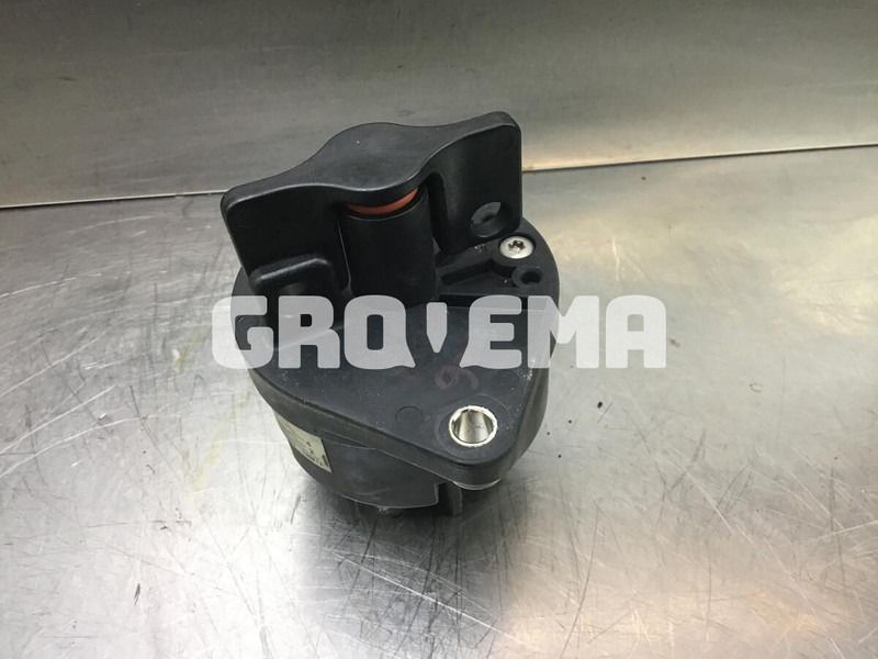 Liebherr R926 COMP / A918 / A918 COMPACT / A920 / R920 / R920 LC / R926 CL / R918 - Электрическая система: фото 2 Liebherr R926 COMP / A918 / A918 COMPACT / A920 / R920 / R920 LC / R926 CL / R918 - Электрическая система: фото 2