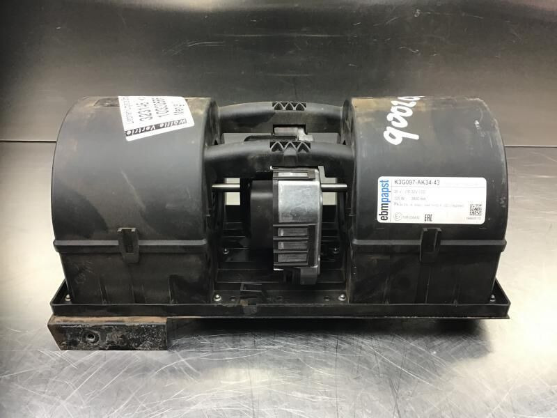 Liebherr R946 LC / R946 NLC / R956 / R976 / R926 LC / R920 / R920 LC - Вентилятор печки: фото 1 Liebherr R946 LC / R946 NLC / R956 / R976 / R926 LC / R920 / R920 LC - Вентилятор печки: фото 1