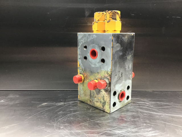 Liebherr Safety Valve - Клапан: фото 3 Liebherr Safety Valve - Клапан: фото 3