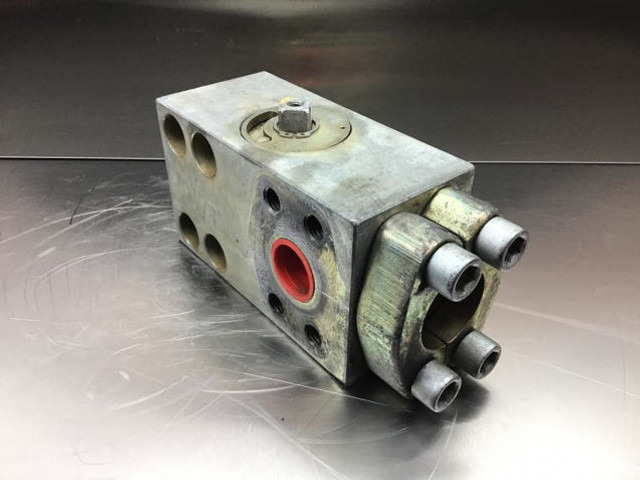 Liebherr Safety Valve - Клапан: фото 5 Liebherr Safety Valve - Клапан: фото 5